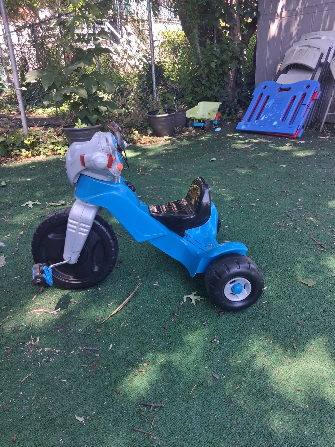 Fisher-Price Tough Trike Toddler Tricycle - photo 3