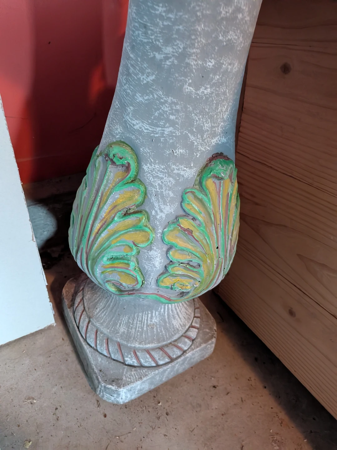 Decorative Concrete Bird bath