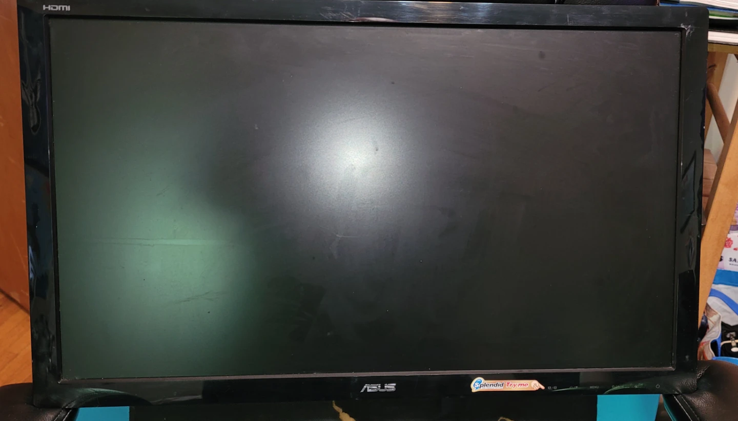 FIVE 24" LCD Monitor: Samsung, Acer, Benq - photo 5