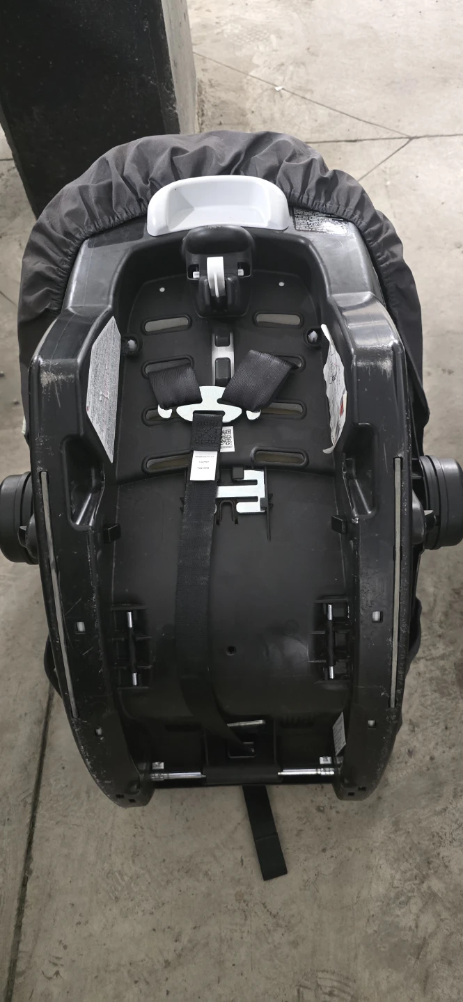 Graco infant car seat