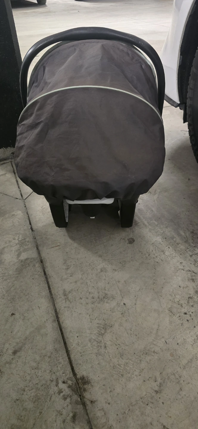 Graco infant car seat - photo 5