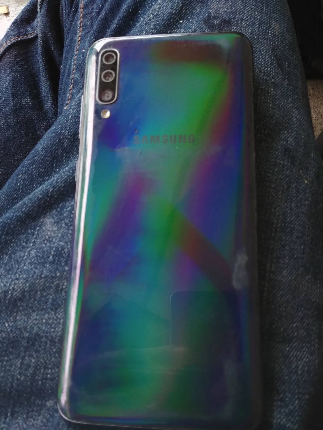 Samsung Galaxy A70 Smartphone - photo 2