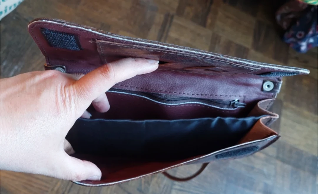Brown Leather "Jamaica" Wallet/Clutch with Strap - photo 5