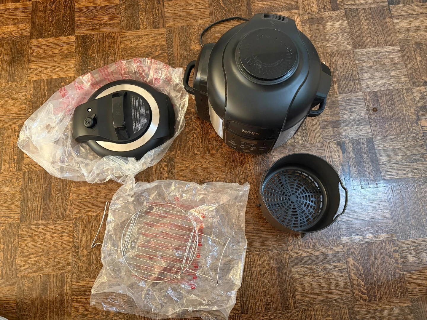 Ninja Foodi 11-in-1 Pro Pressure Cooker Air Fryer - photo 2