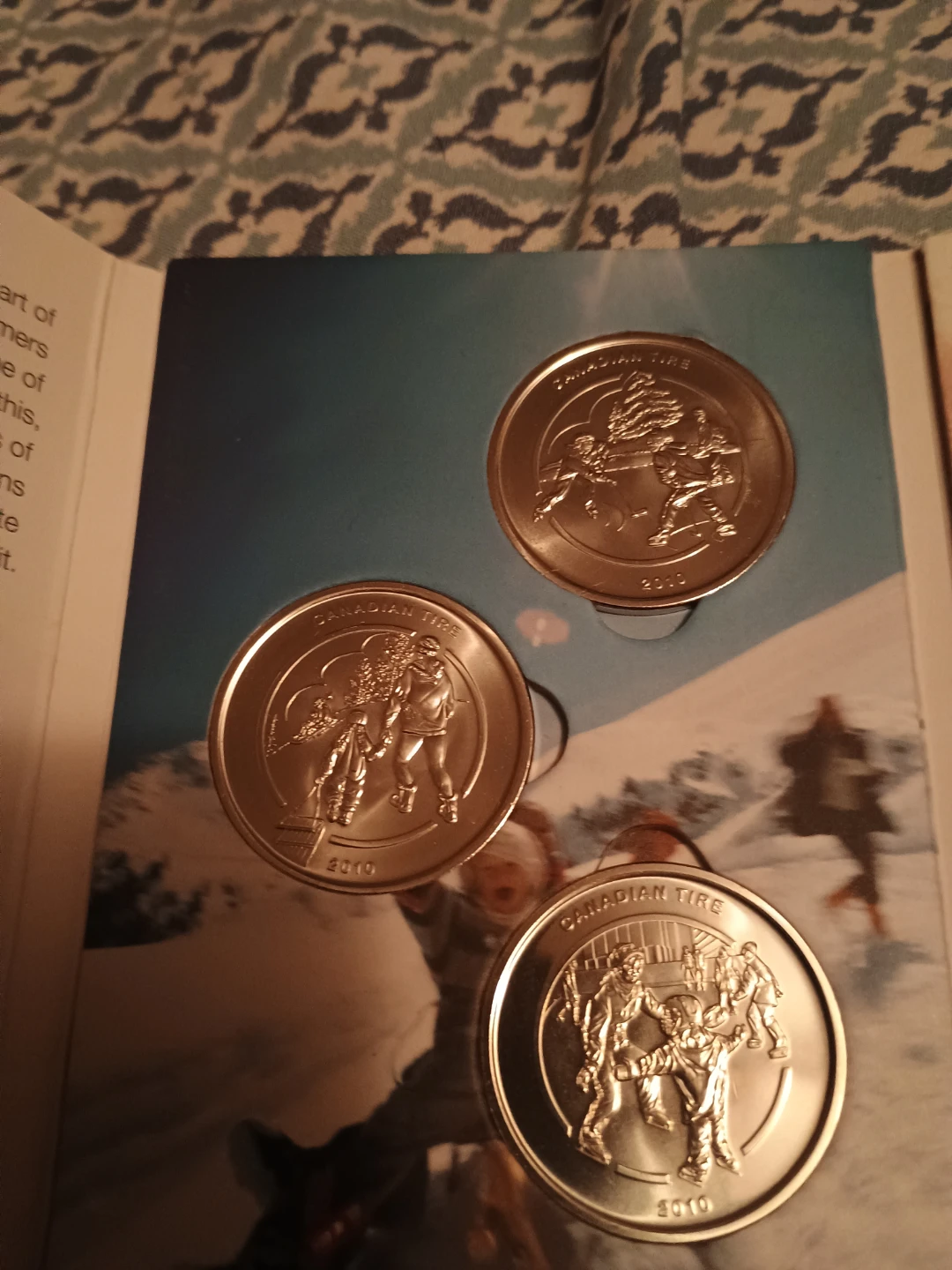 Canadian Tire 2010 Commemorative Coins Set - photo 2