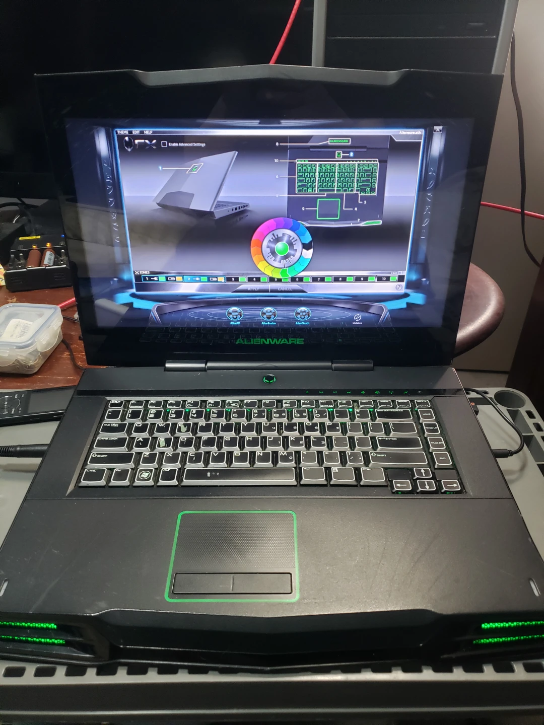 2009 alienware M15X laptop . - photo 3