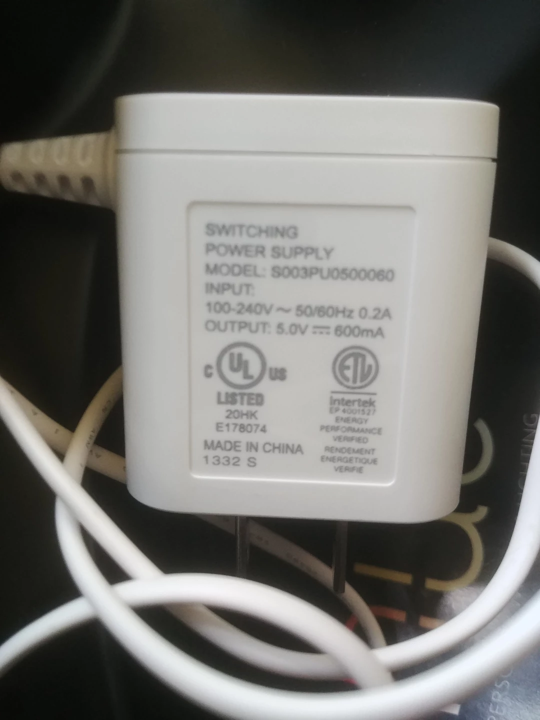 Philips Hue First Gen Hub - photo 3