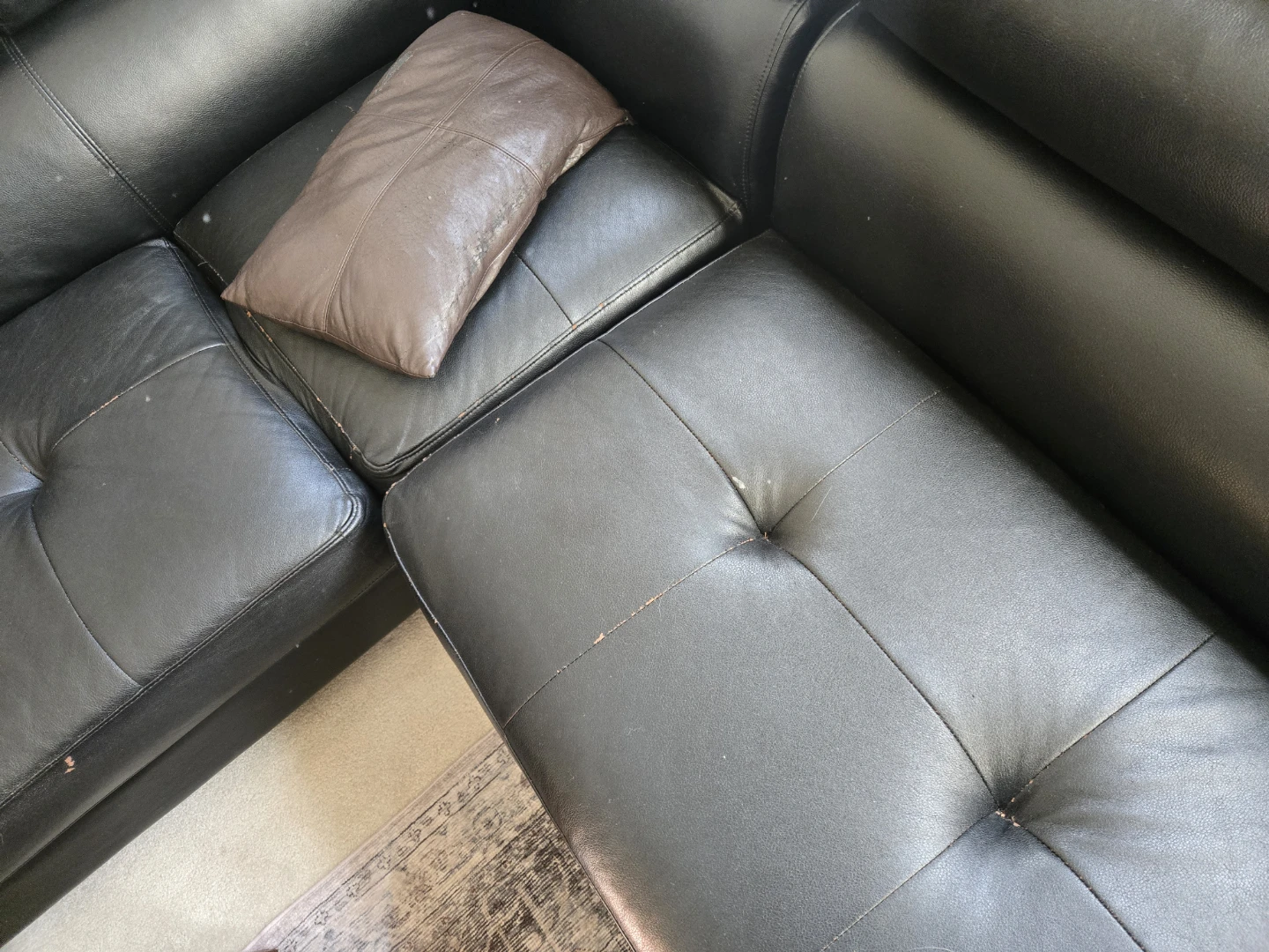 Black Leather Sectional Sofa - photo 3