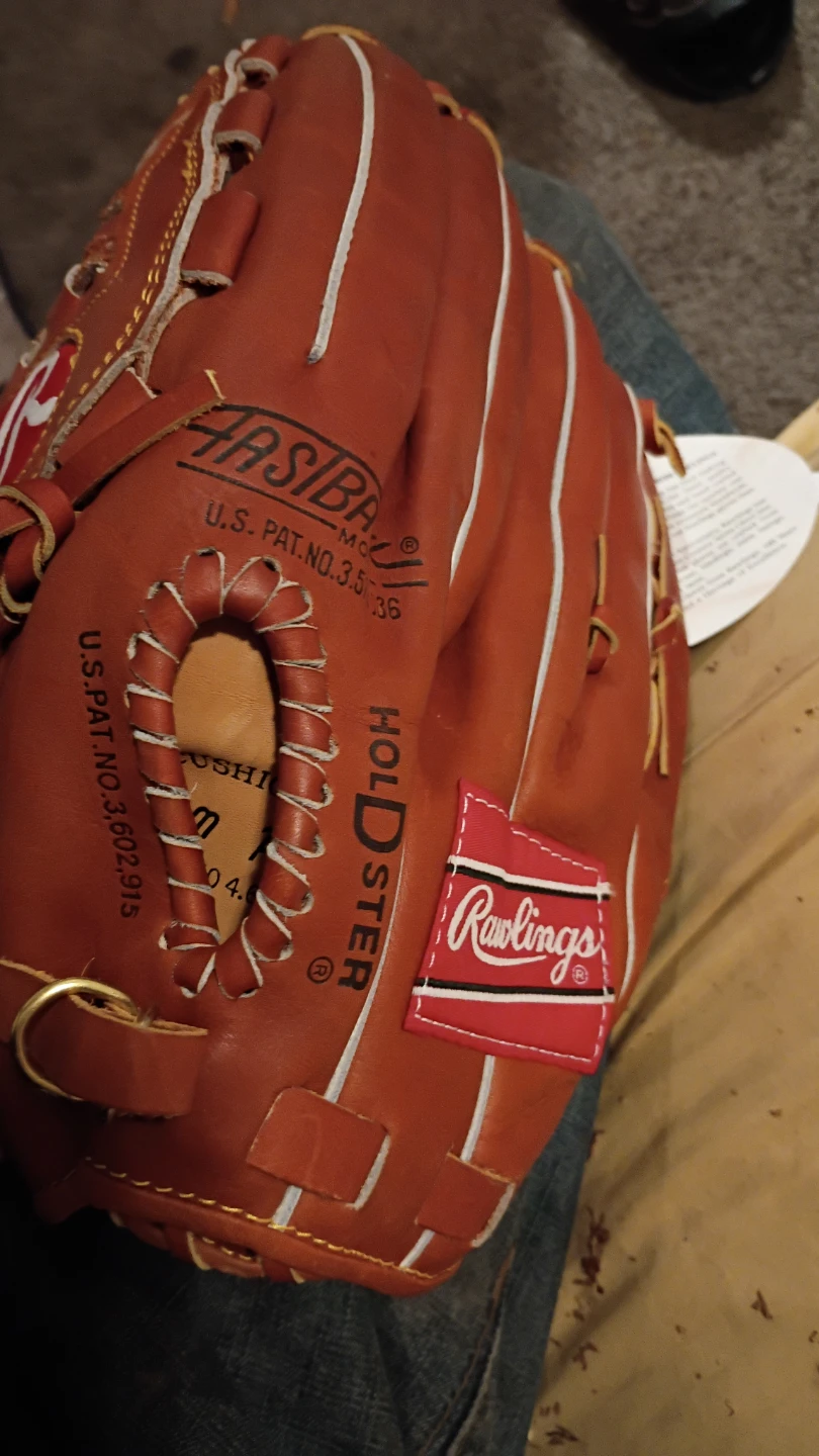 Vintage collectible Rawlings 100-1 Hinged Pad Baseball Glove - photo 2