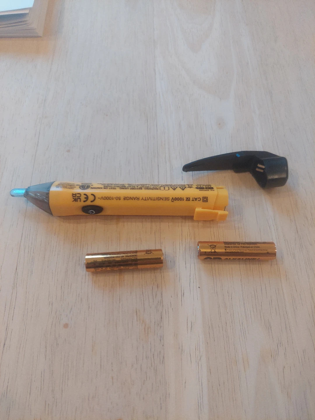 Klein Tools NCVT-1P Voltage Tester - photo 4