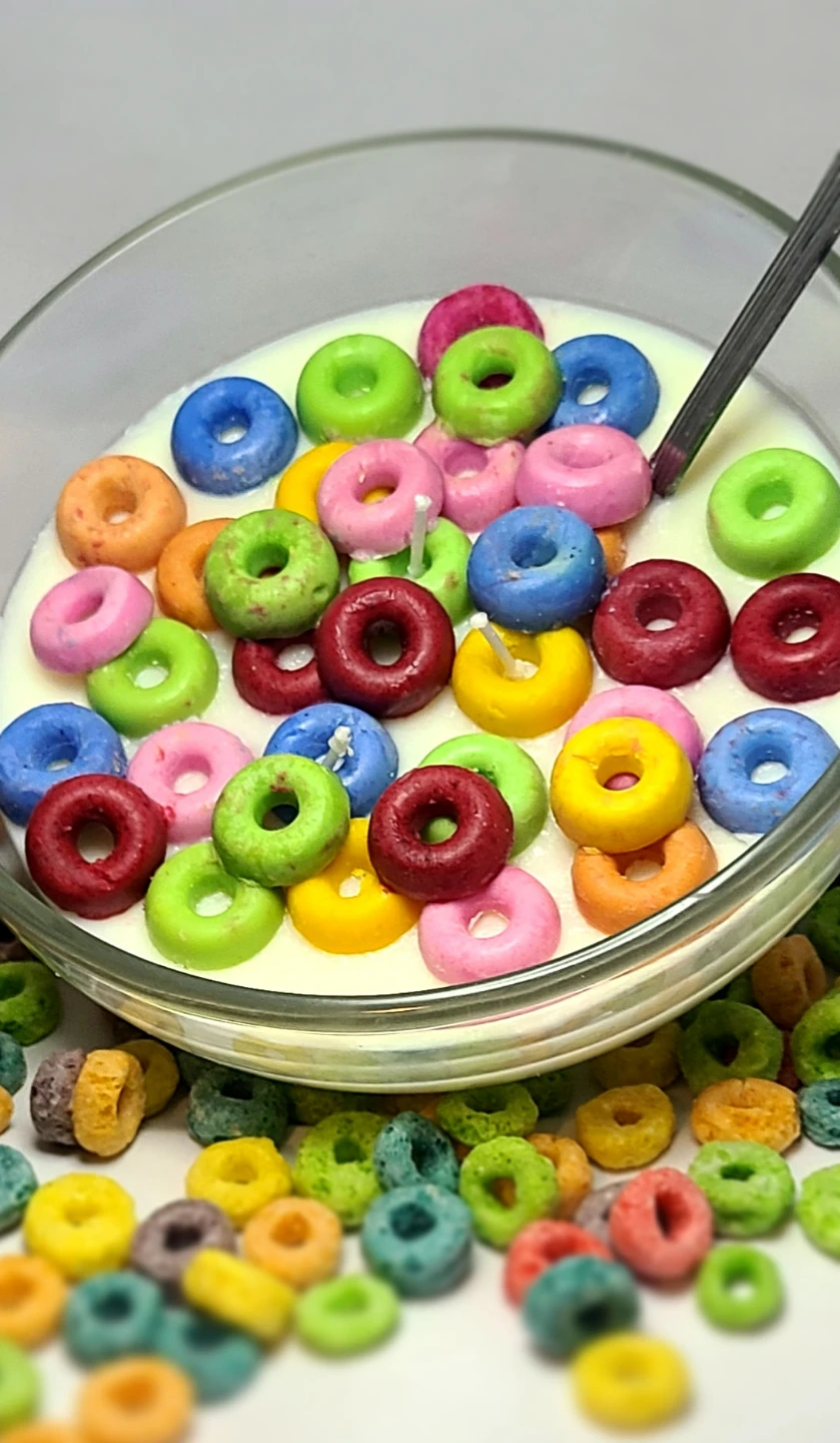 Fruit loop Cereal Candle - photo 2