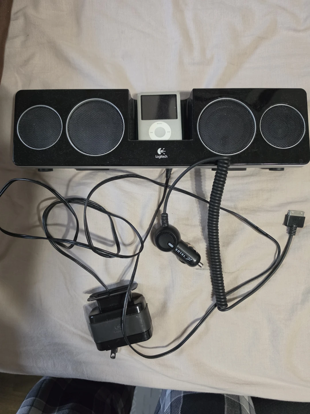 Logitech Speaker Dock for iPod