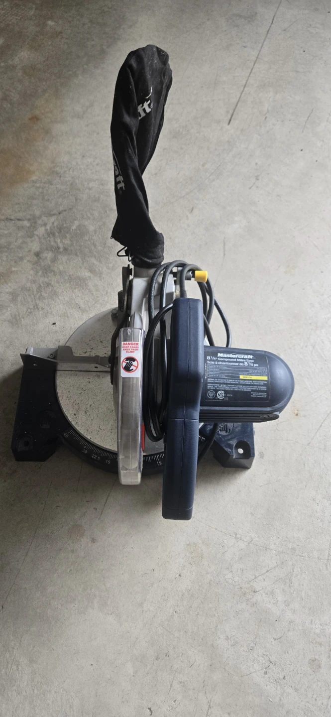 Mastercraft 8 1/4" Compound Mitre Saw