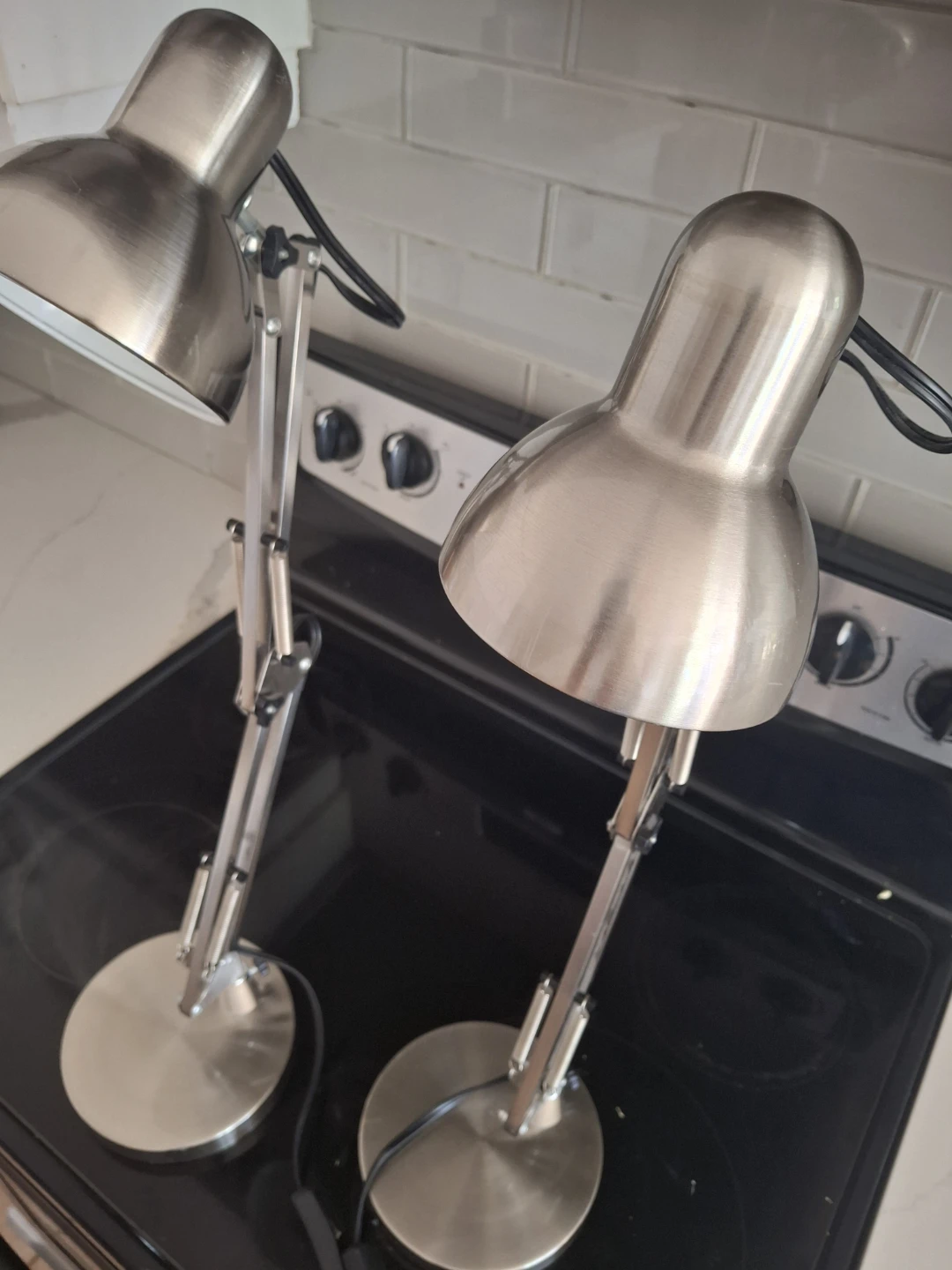 Adjustable Desk Lamps - photo 4