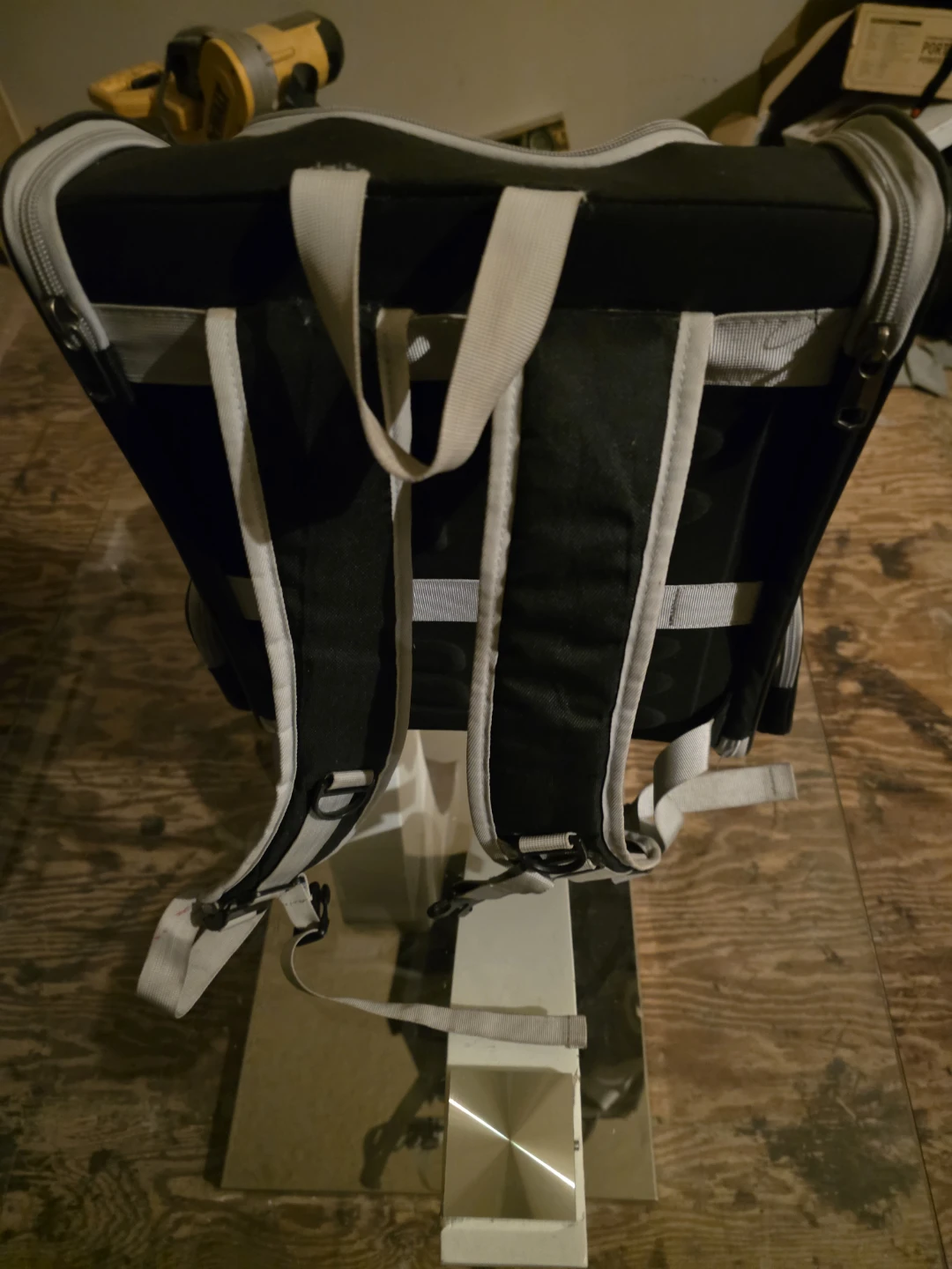 Pet Carrier Backpack - photo 4