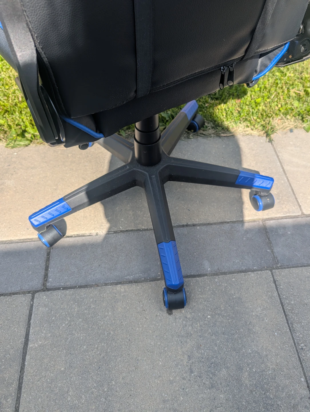 X-ELENS Gaming Chair - photo 3
