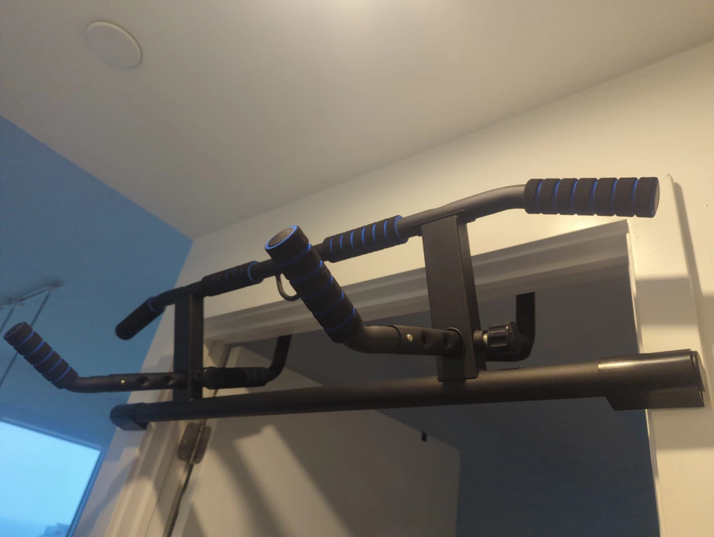 Doorway Pull-Up Bar