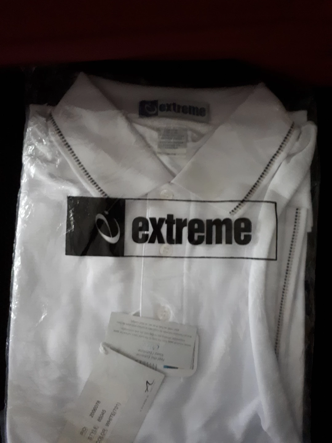 White Extreme Polo Shirt - Size XL⚽️