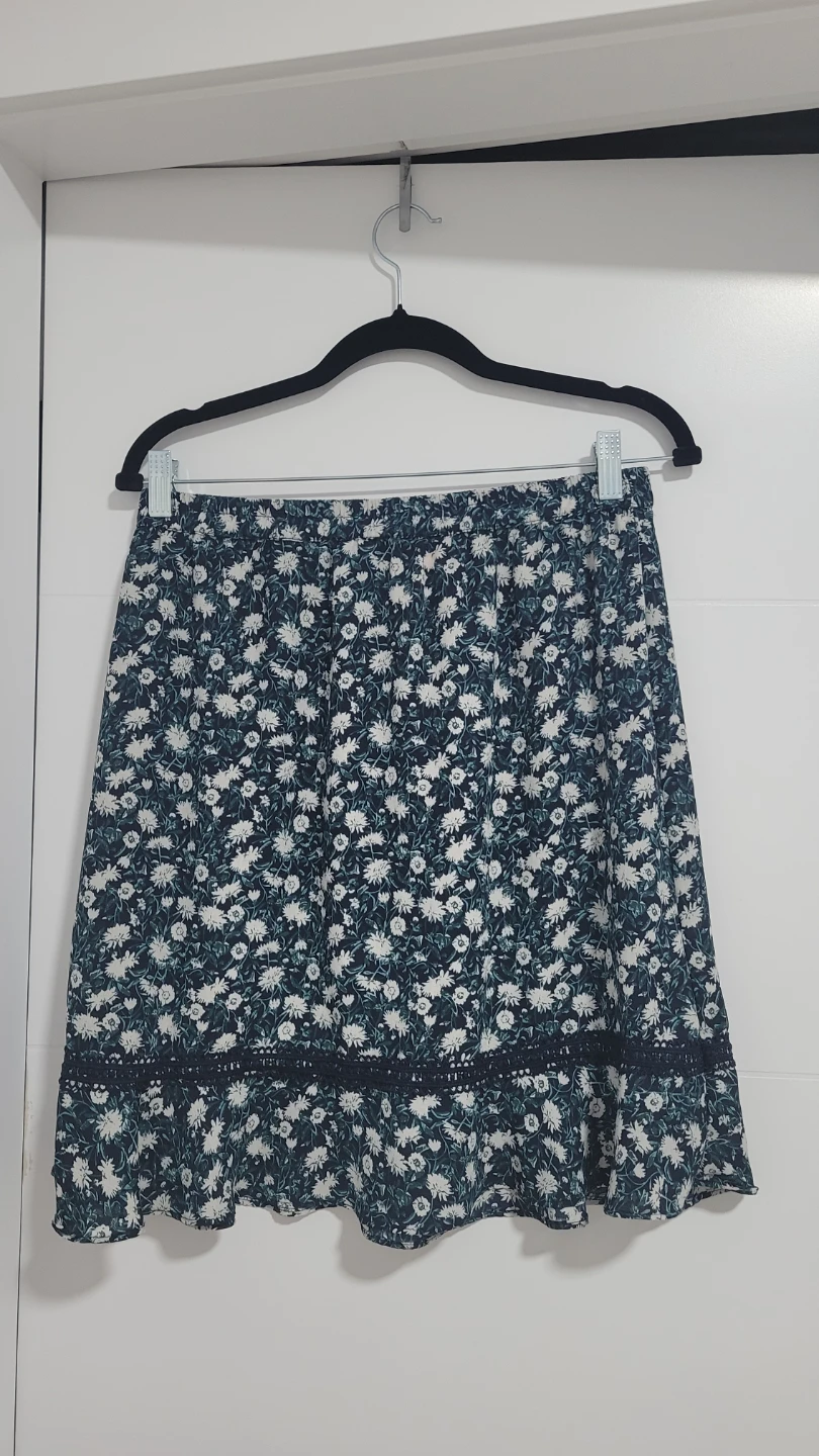 Floral Skirt with Lace Trim
