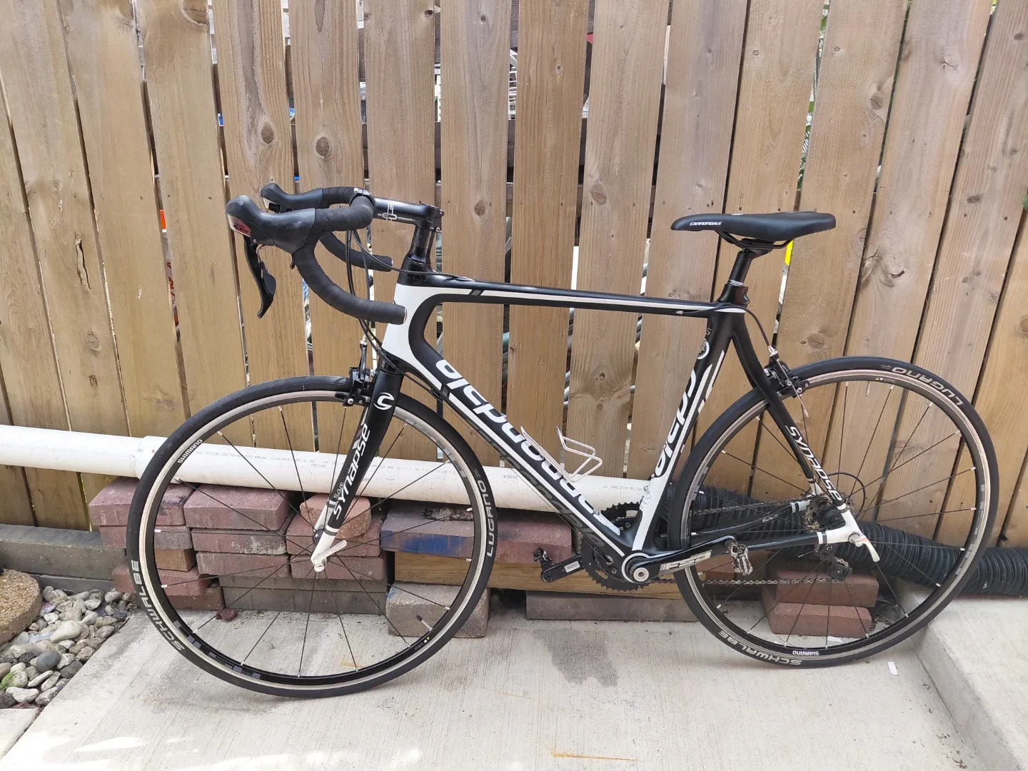 Cannondale Synapse Road Bike - photo 2