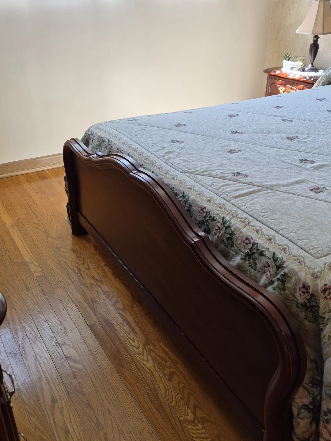 Cherry Wood complete Bedroom suite - photo 4