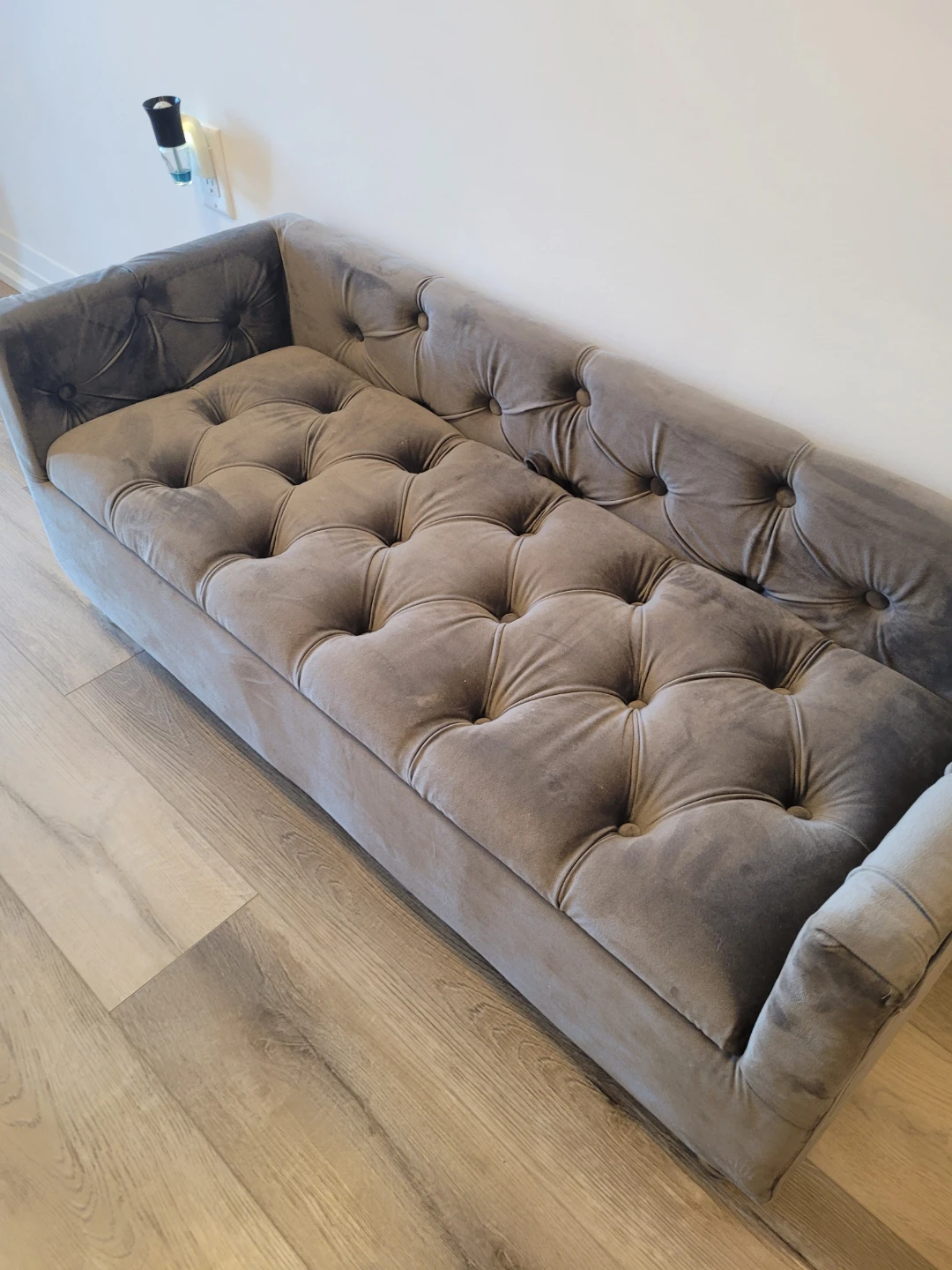 Grey Velvet Tufted Child Storage Couch - photo 2