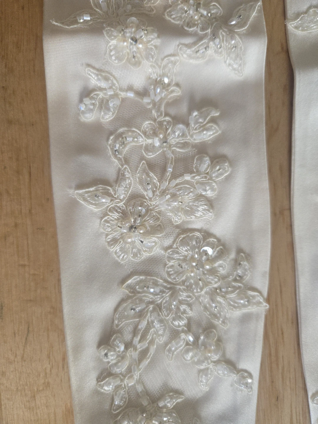Bridal Wedding Cap Sleeves - photo 3
