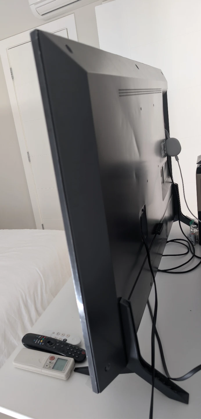 LG 50" NanoCell 4K Smart TV (50NANO80UPA) - photo 3