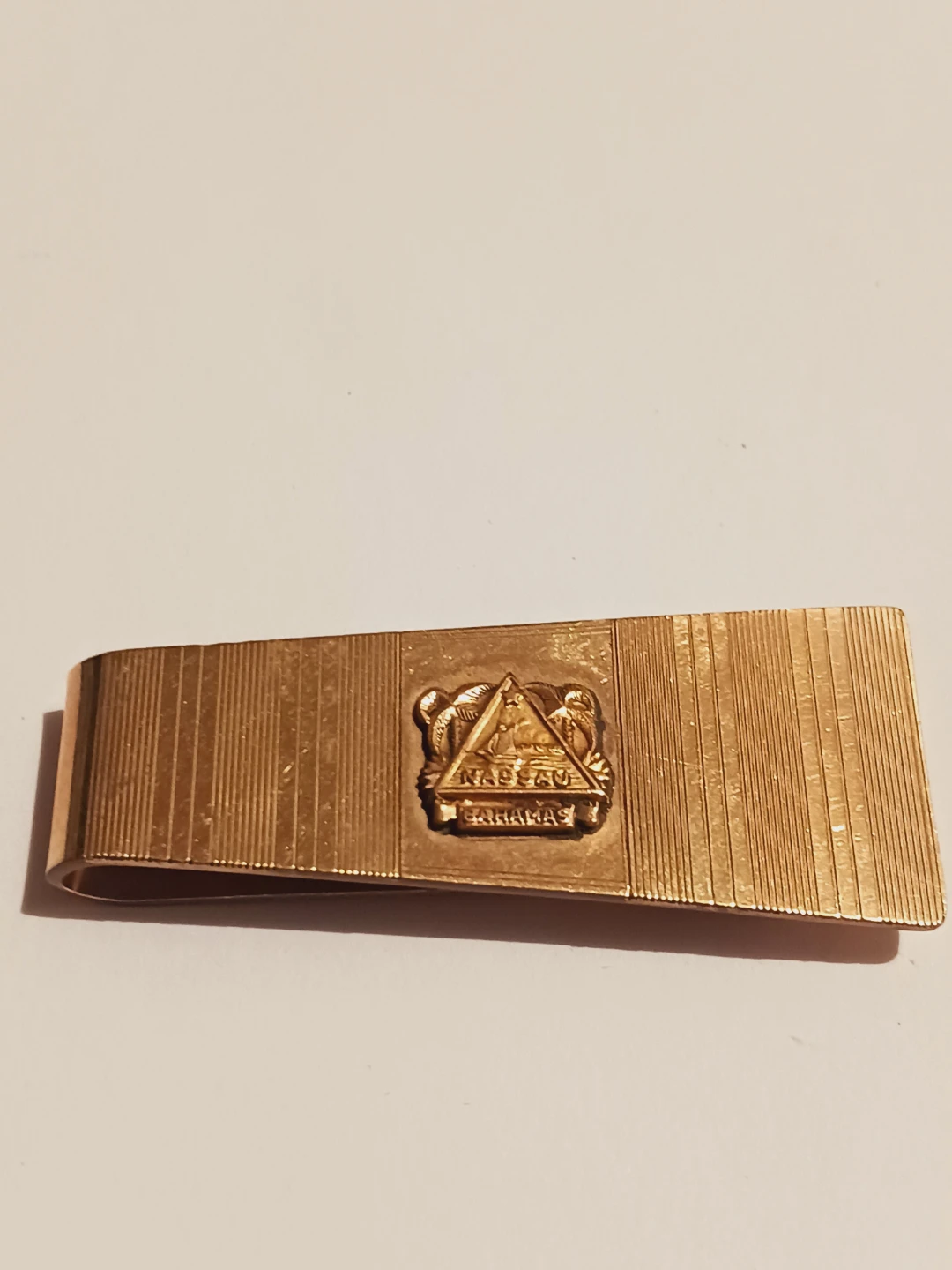 12 KARAT Gold Filled Nassau C.C. Bahamas Money Clip