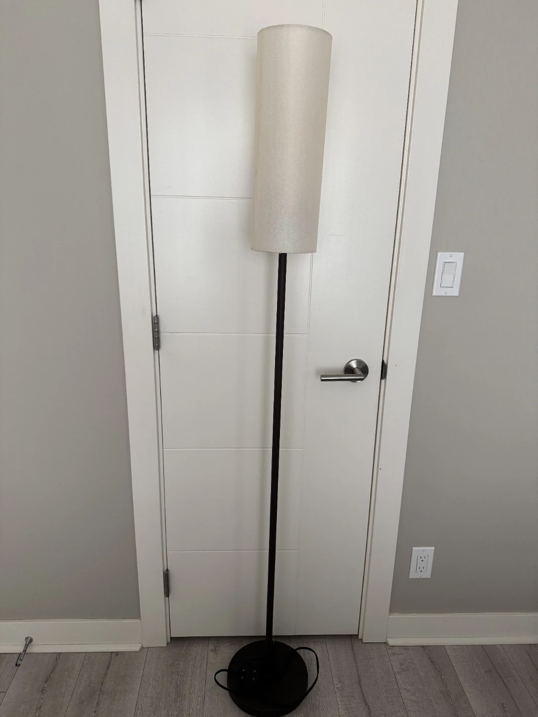 Tall Cylinder Floor Lamp - photo 2