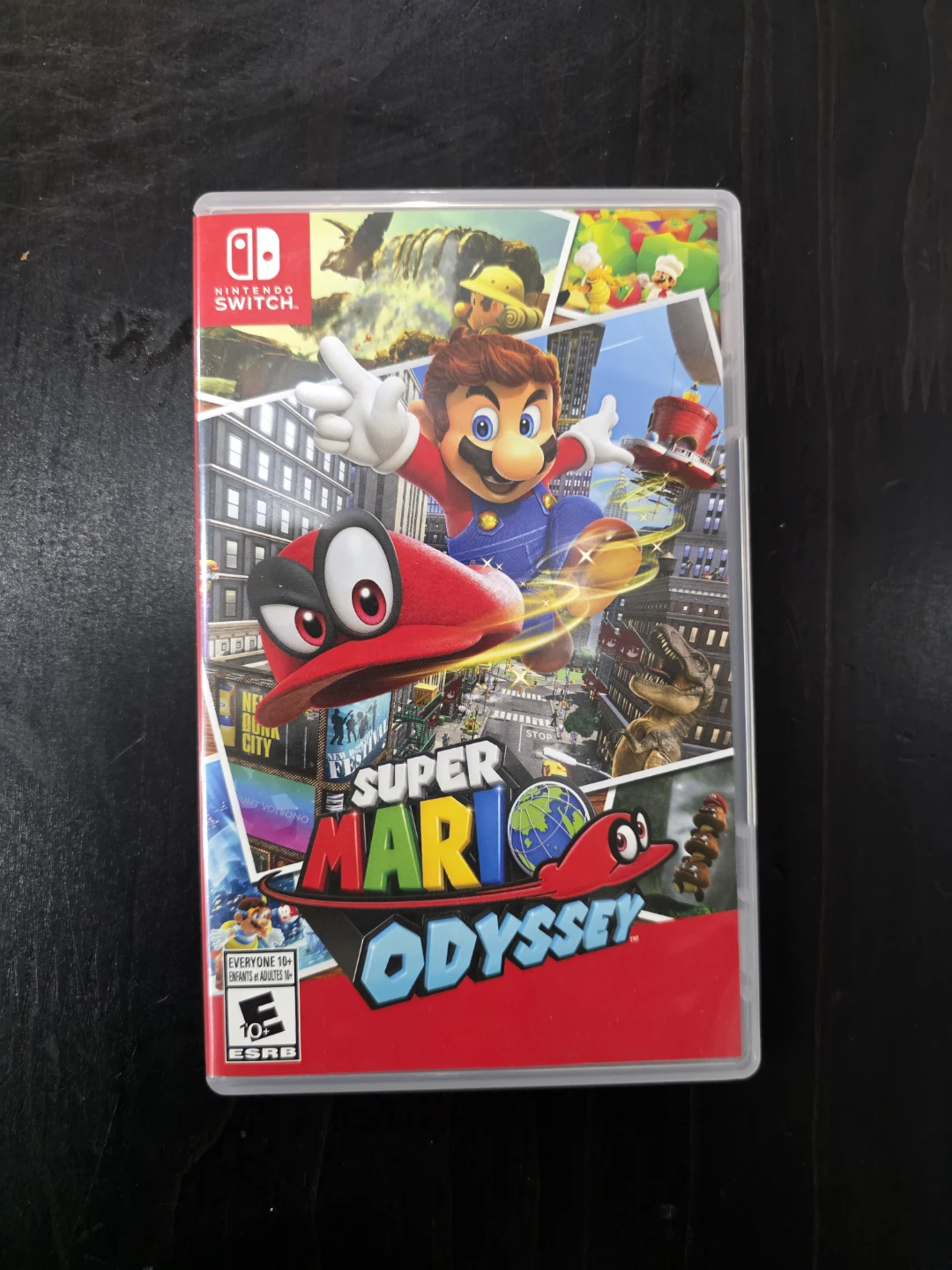 Nintendo Switch -  Super Mario Odyssey