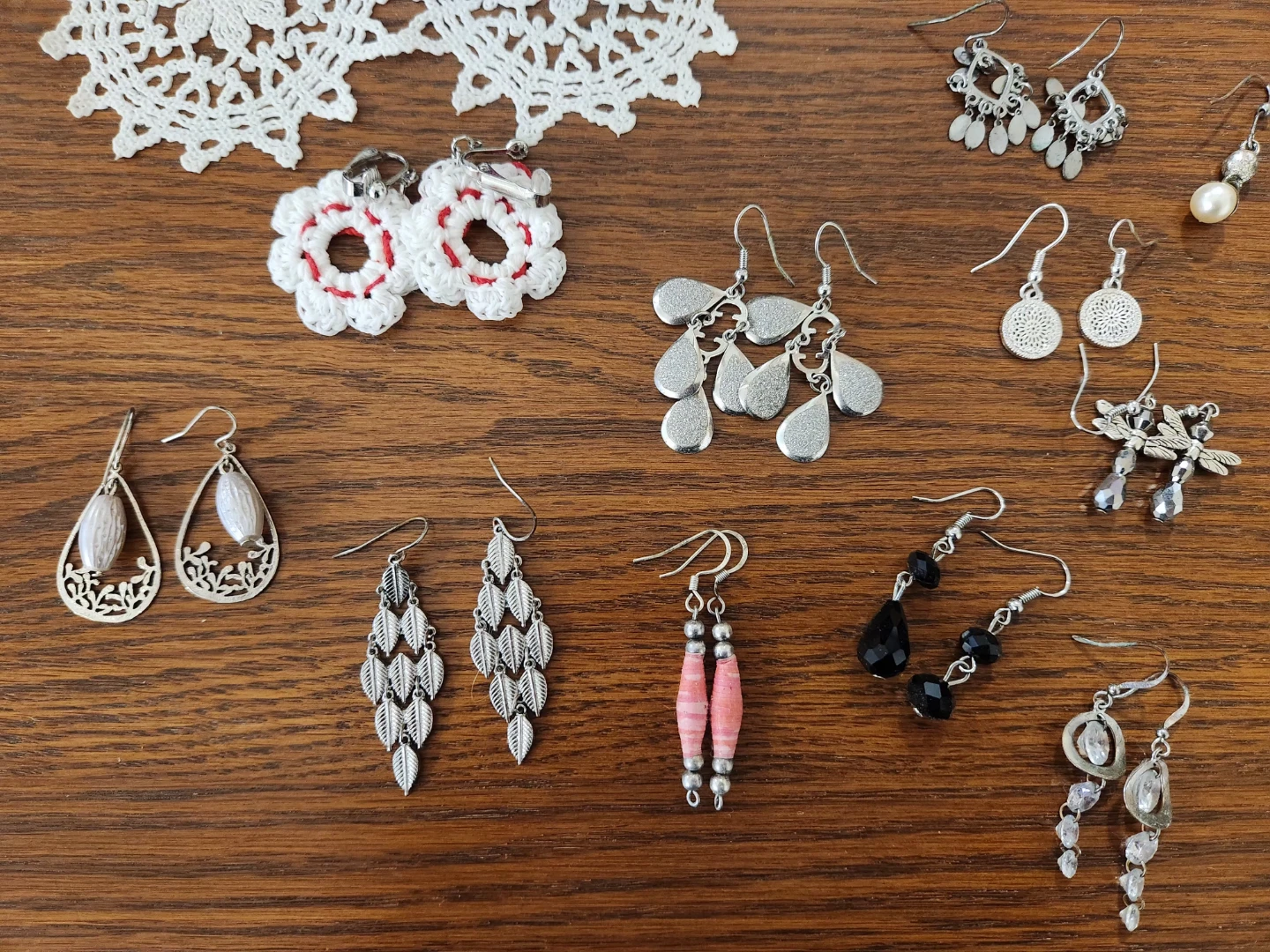 Assorted Lot of Women's Fashion Earrings - photo 2