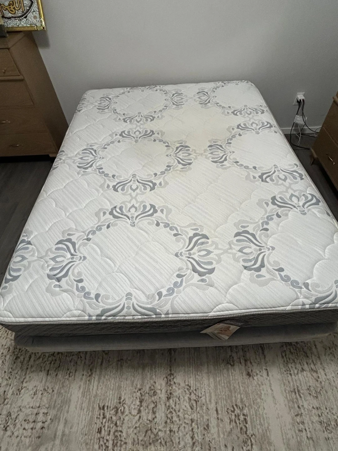 Beautyrest Queen Mattress - photo 4