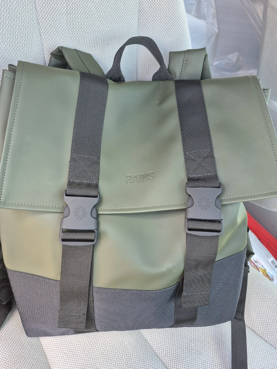 Rains Backpack