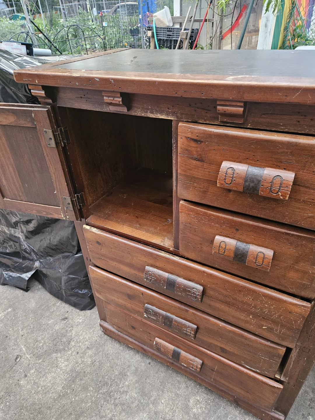 Free Vintage Wooden Chest of Drawers - photo 2