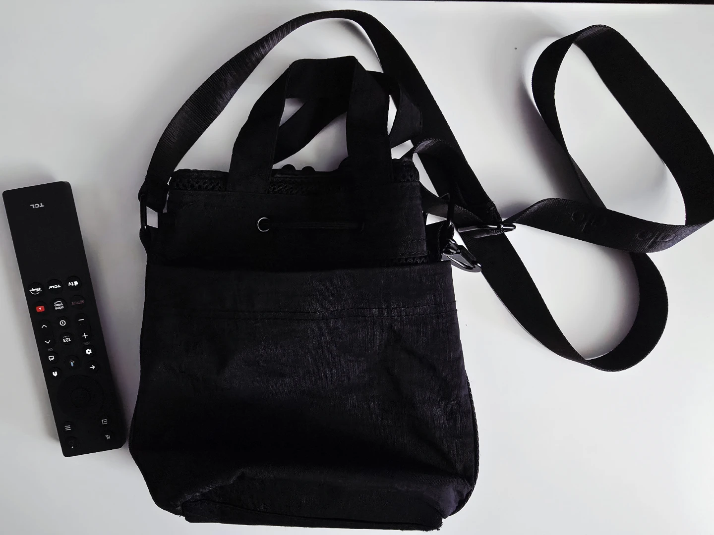 ALO Yoga  Black Bucket Bag - photo 3