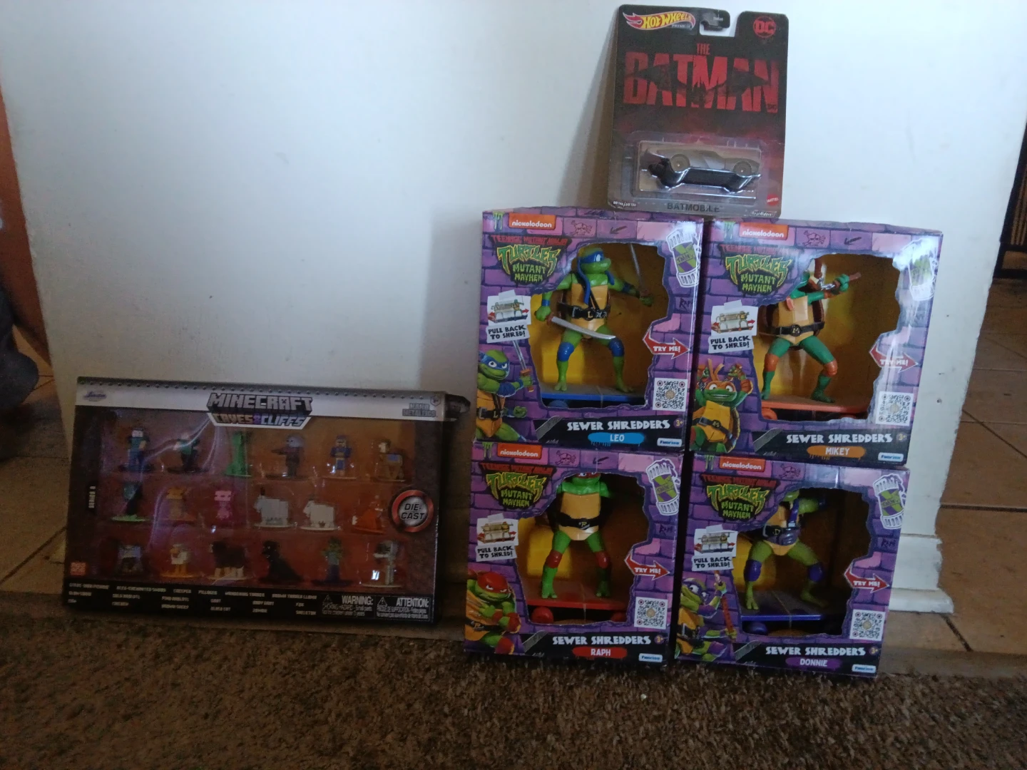 Minecraft collectors case new Ninja turtles all four - photo 3