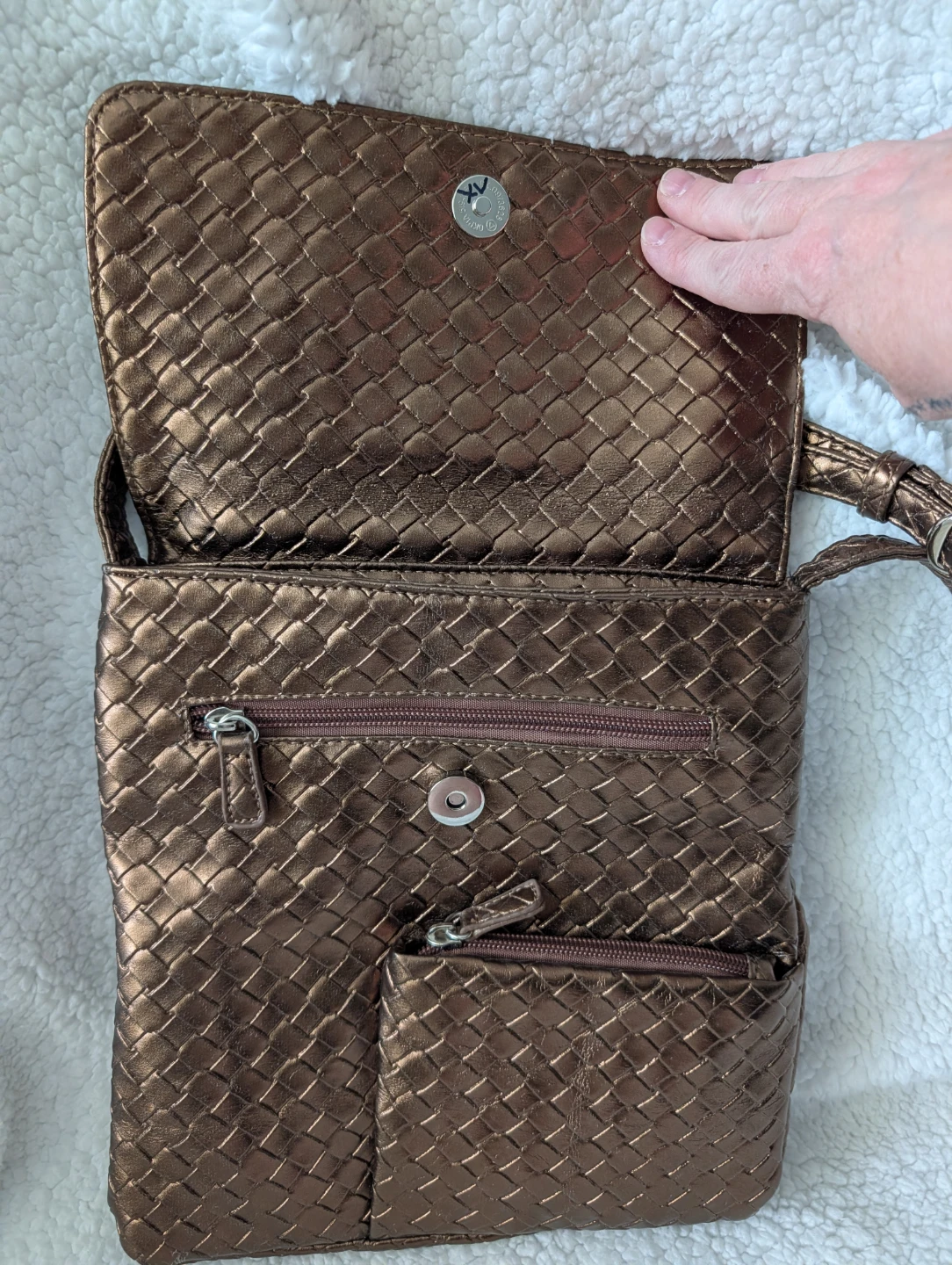 Baci Italy Woven Bronze Crossbody Bag - photo 5