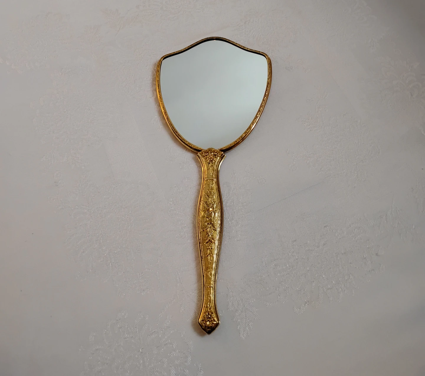 ⚽ Vintage Cameo Hand Held Mirror - photo 2
