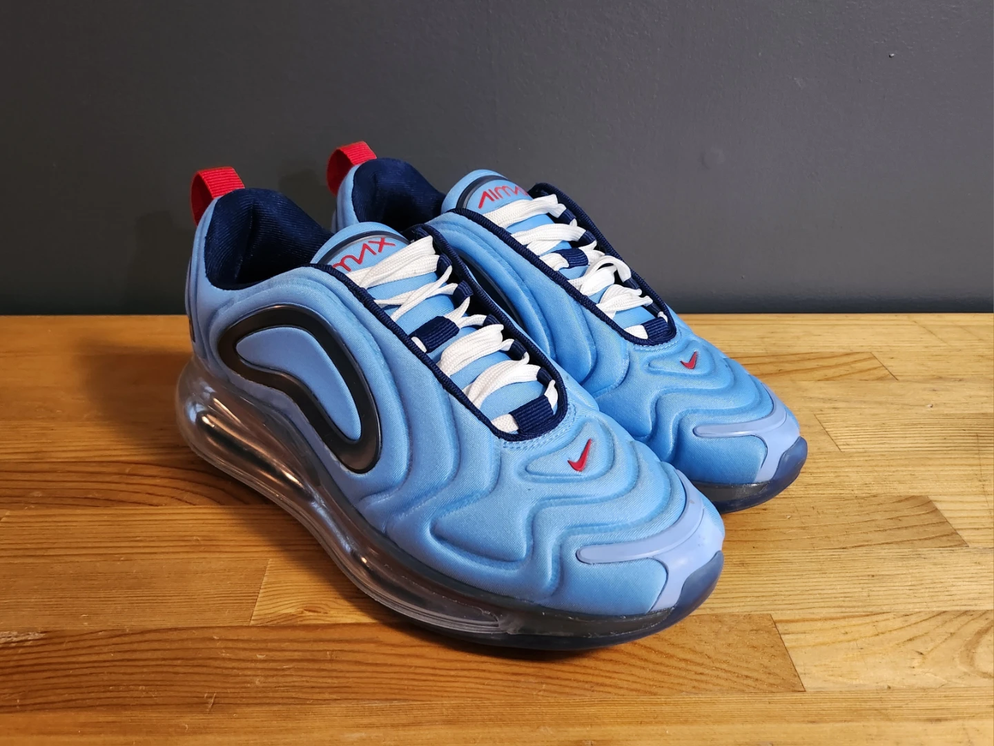Woman's Nike Air Max 720- Size US 5.5/Euro 36 (Snug fit)