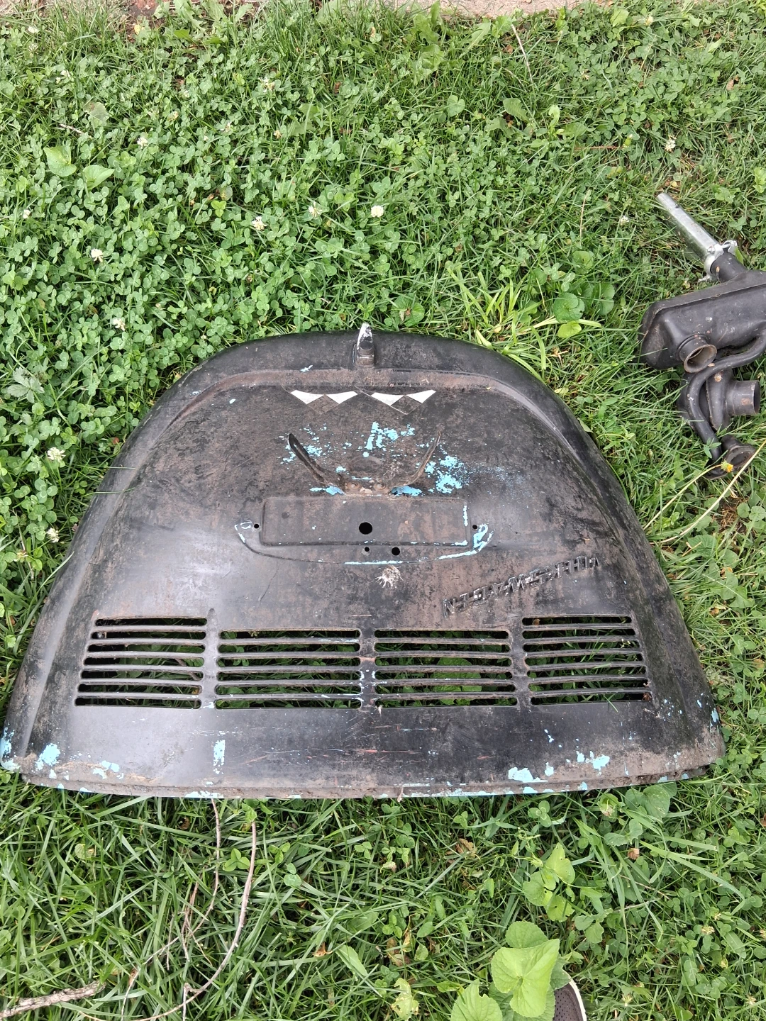 74 Volkswagen SuperBeetle Hood and Engine Lid with exhaust - photo 3