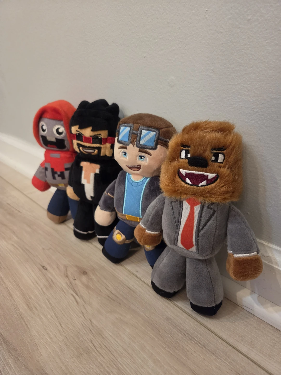 Tube Heroes Minecraft-themed plush toys