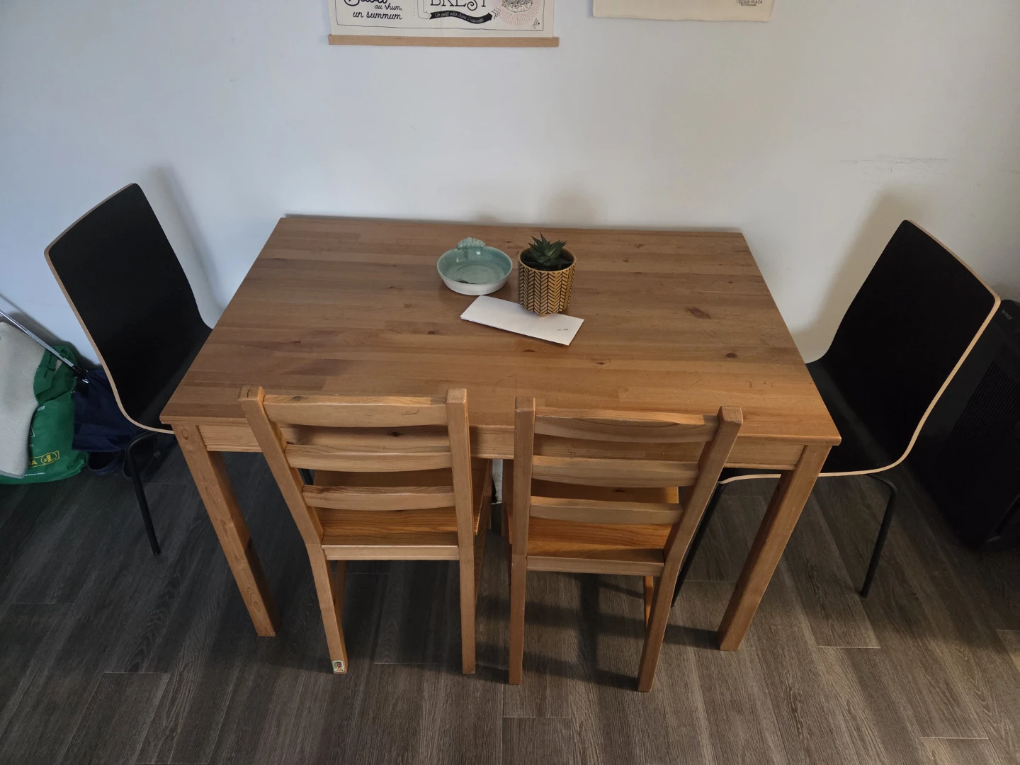 Wooden Dining Table and 4 mixed chairs - photo 2