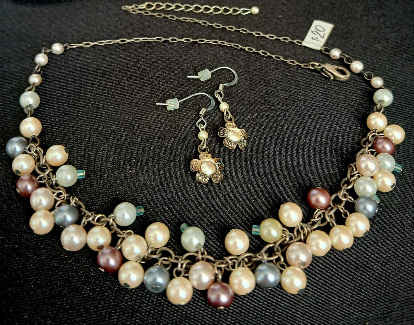 Faux Pearls Necklace and Earring Set - photo 4