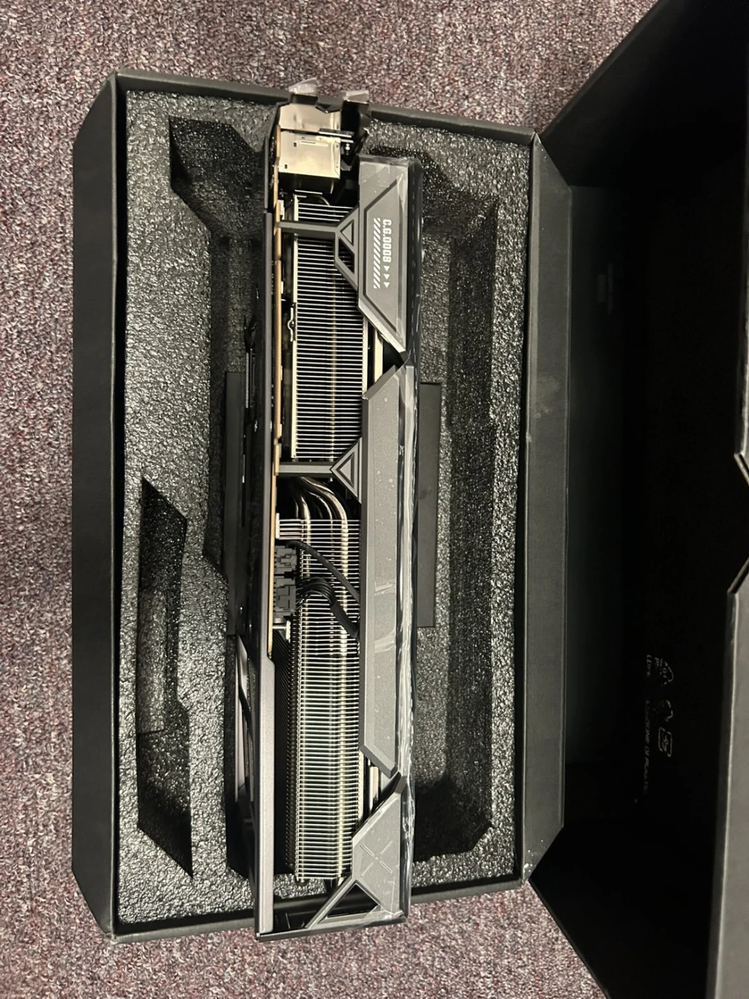 ASUS TUF Gaming GeForce RTX 4090 Graphics Card - photo 5