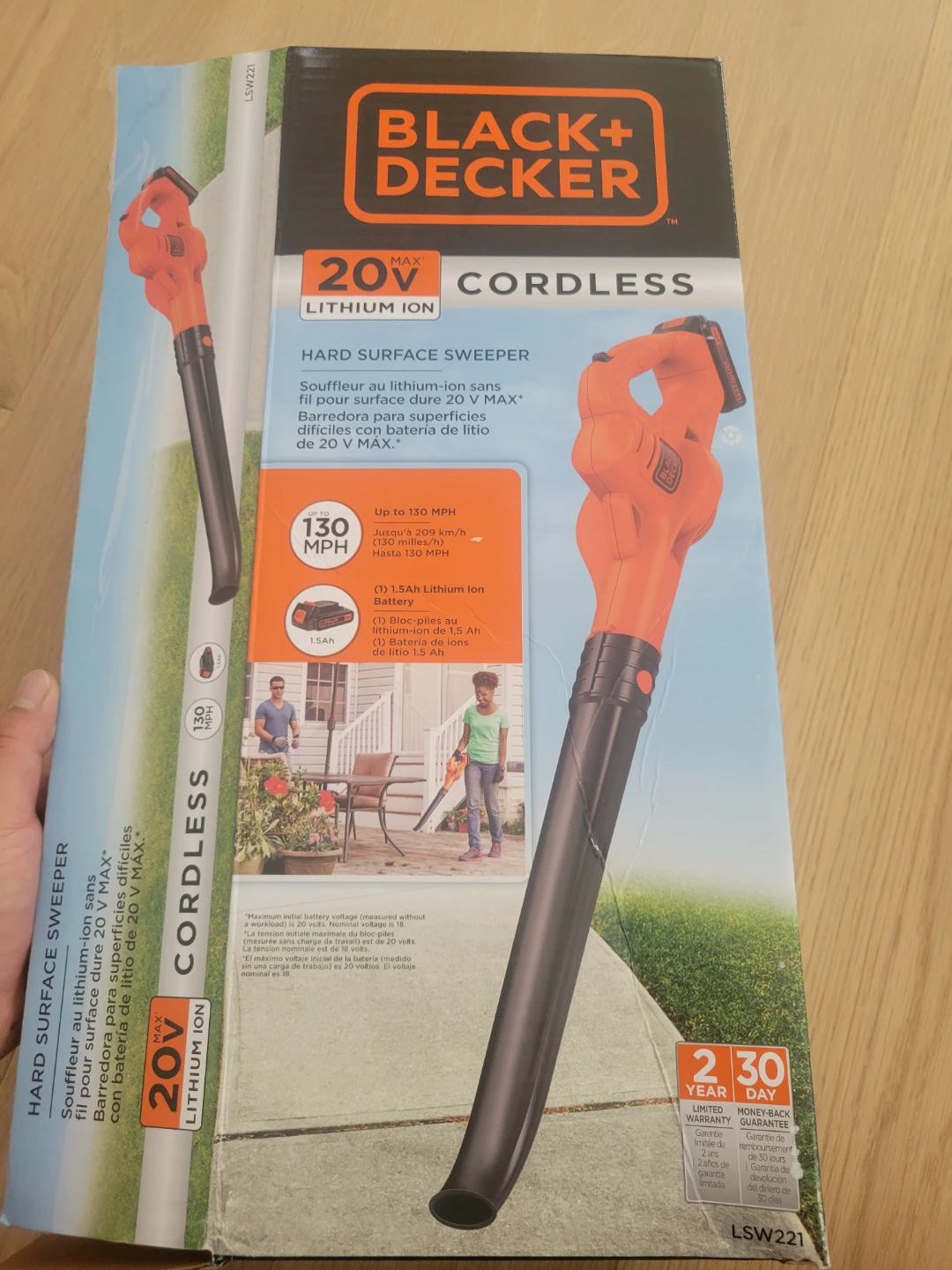 BLACK+DECKER 20V MAX Cordless Hard Surface Sweeper