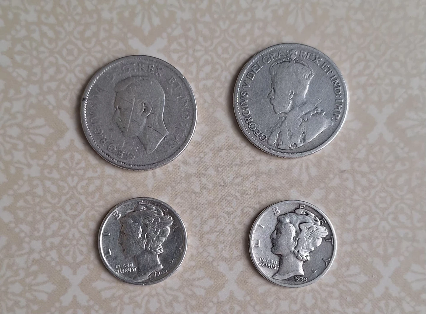 Canadian Quarters and US Dimes