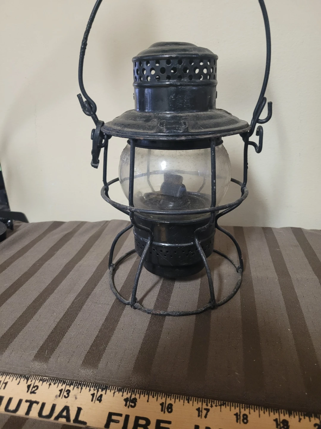 vintage The Hirmam L. Piper CO. LTD. C.N.H. Railway Lantern - photo 3