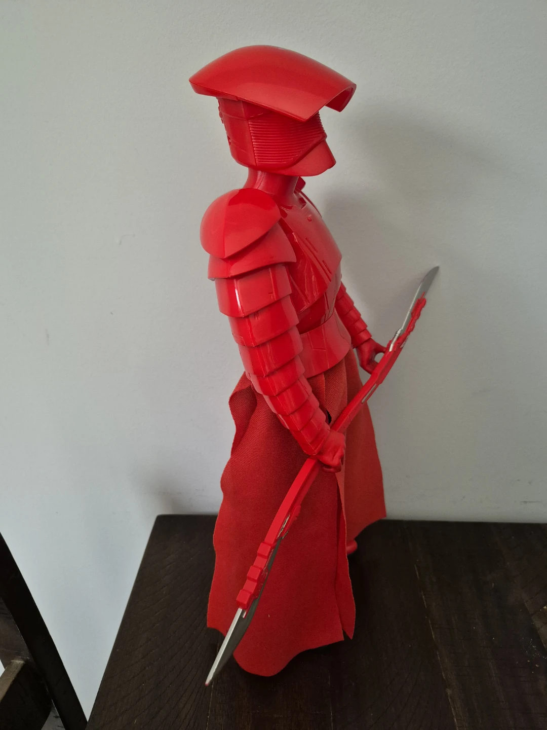 Star Wars Royal Guard Action Figure - photo 2