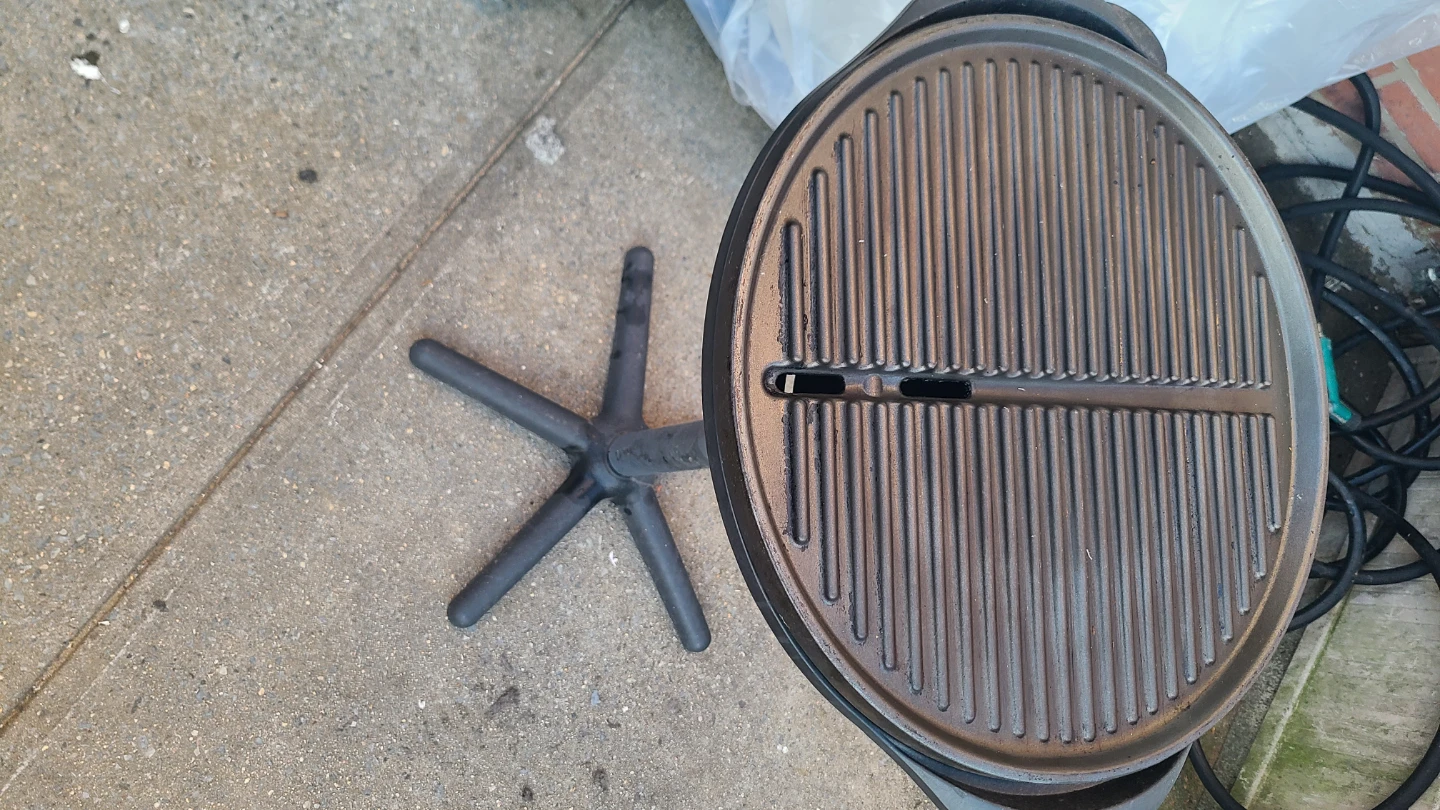 George Foreman Electric Grill with Stand - photo 4